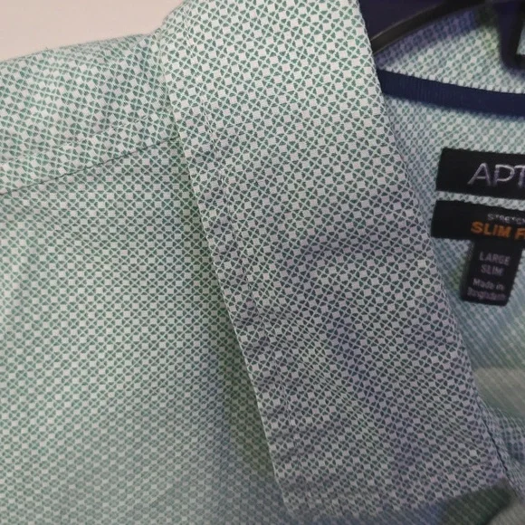 APT. 9 Green Print Short Sleeve Shirt - Picture 3 of 9